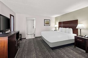 Best Western Luxbury Inn Fort Wayne