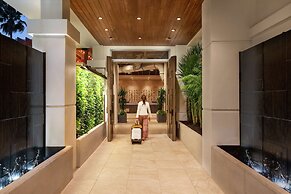 Hotel Alba, Tapestry Collection by Hilton