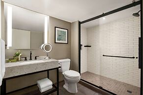 Hotel Alba, Tapestry Collection by Hilton