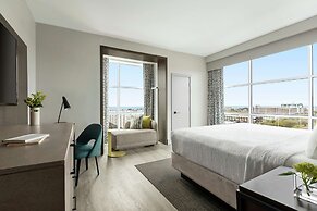 Hotel Alba, Tapestry Collection by Hilton