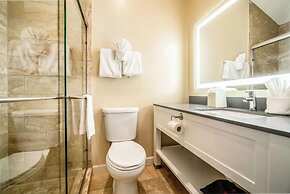 Waterside Suites & Marina