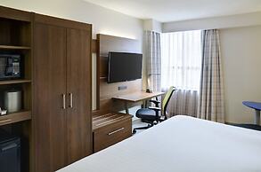 Holiday Inn Express Toronto - Downtown by IHG
