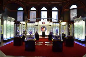 Holiday Inn Express Toronto - Downtown by IHG