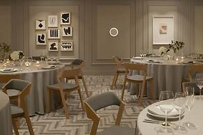 Kimpton Saint George by IHG