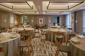 Kimpton Saint George by IHG