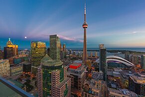 Kimpton Saint George by IHG