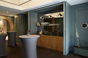 Kimpton Saint George by IHG