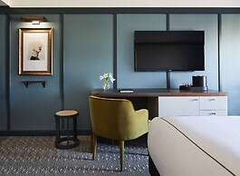 Kimpton Saint George by IHG