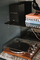 Kimpton Saint George by IHG