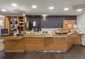 B&B HOTEL Rouen Centre Rive Gauche