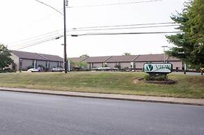 The View Inn & Suites