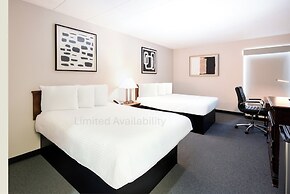 The View Inn & Suites