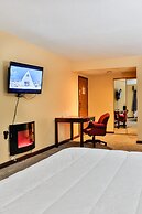 The View Inn & Suites