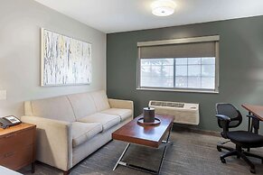 Best Western Plus Cottontree Inn