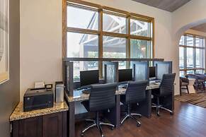 Best Western Plus Cottontree Inn