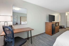 Best Western Plus Cottontree Inn