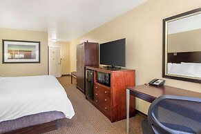 Best Western Plus Cottontree Inn
