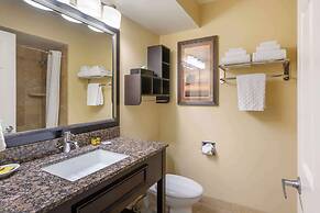 Best Western Plus Cottontree Inn