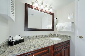 Parc Corniche Condominium Suite Hotel