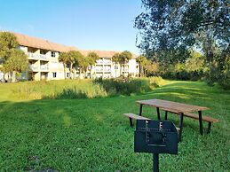 Parc Corniche Condominium Suite Hotel