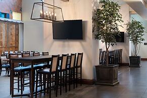 Embassy Suites by Hilton New Orleans