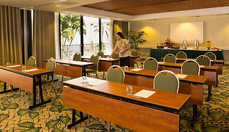 OUTRIGGER Waikiki Beach Resort