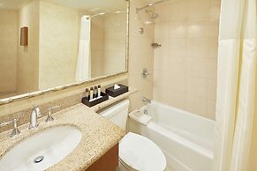 OUTRIGGER Waikiki Beach Resort