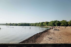 Knights Inn North Bay