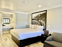 Aura Inn Monterey