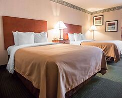 Quality Inn New Columbia–Lewisburg