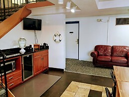 National 9 Casper - Showboat