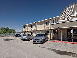 National 9 Casper - Showboat