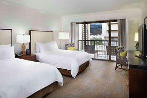 Hilton Hawaiian Village Waikiki Beach Resort
