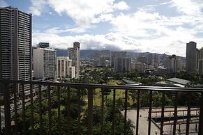 Hilton Hawaiian Village Waikiki Beach Resort