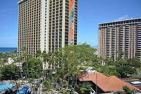 Hilton Hawaiian Village Waikiki Beach Resort