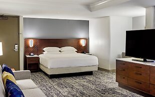 Hilton Hawaiian Village Waikiki Beach Resort