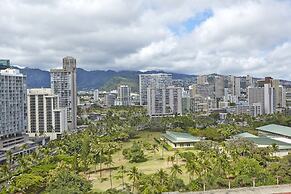Hilton Hawaiian Village Waikiki Beach Resort