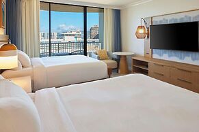 Hilton Hawaiian Village Waikiki Beach Resort