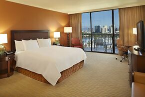 Hilton Hawaiian Village Waikiki Beach Resort