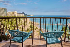 Hilton Hawaiian Village Waikiki Beach Resort