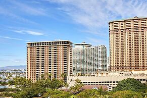 Hilton Hawaiian Village Waikiki Beach Resort