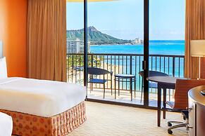 Hilton Hawaiian Village Waikiki Beach Resort