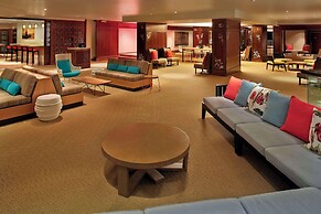 Hilton Hawaiian Village Waikiki Beach Resort