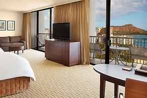 Hilton Hawaiian Village Waikiki Beach Resort