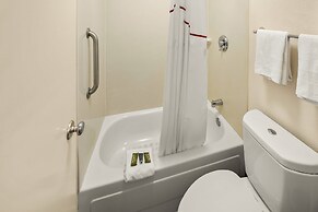 Red Roof Inn Chapel Hill - UNC