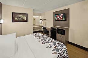 Red Roof Inn Chapel Hill - UNC