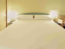 ibis Marseille Timone