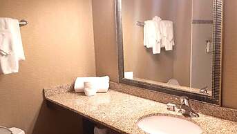 Holiday Inn Express Philadelphia - Penns Landing by IHG