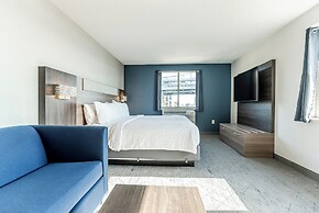 Holiday Inn Express Philadelphia - Penns Landing by IHG