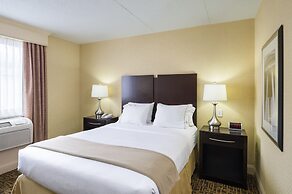 Holiday Inn Express Philadelphia - Penns Landing by IHG